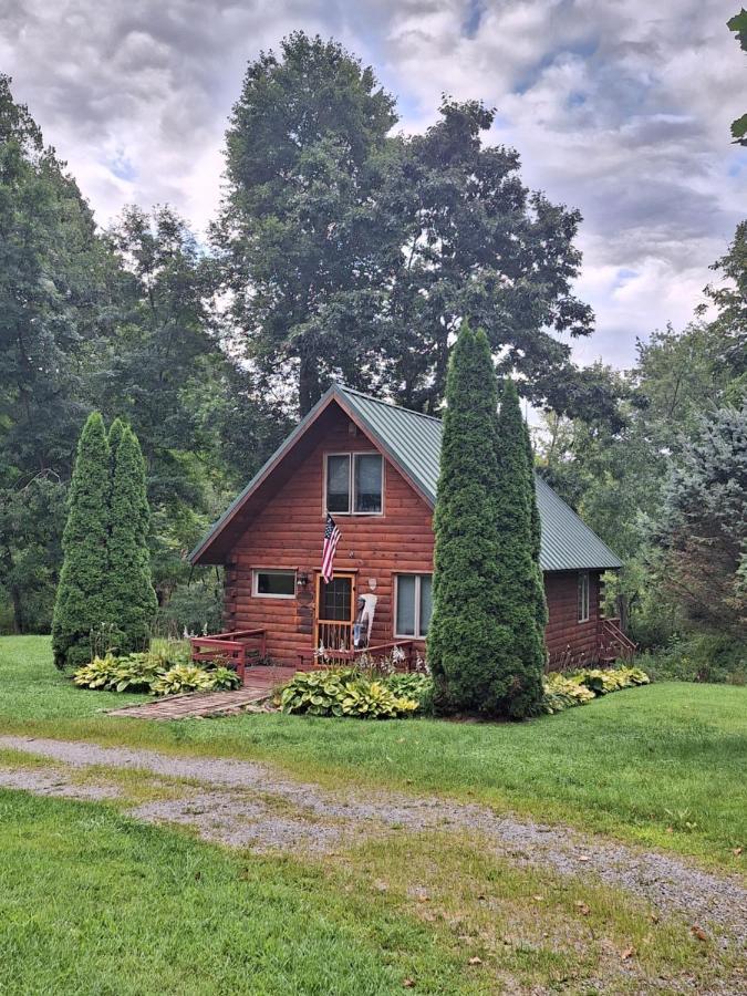 Neshannock Creekside Log Cabin Volant Buitenkant foto